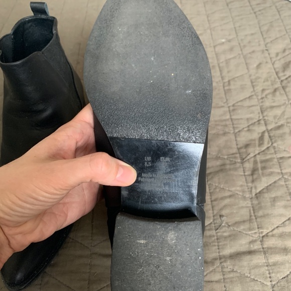 Frank & Oak Chelsea Boots - Picture 3 of 4